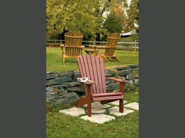 set-poly-wood-fanback